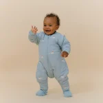 Pijama-saco de dormir com mangas e meias antiderrapantes – Duck Family – TOG 2.5